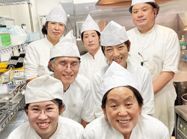 ほとんどのスタッフが未経験からのスタートでした★
優しい先輩ばかりだから、いつだって気軽に相談もできちゃいます♪