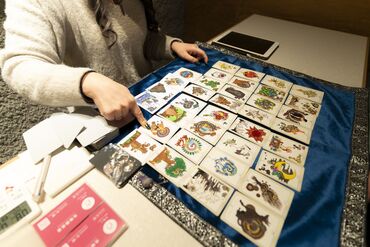 髪型・髪色・ピアス・ネイル自由！
「バイトのために髪色戻すの嫌だな…」
「派手ネイルしたい…」なんて悩みも解決♪