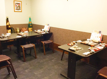 飲食や接客の経験は不問です♪
分からないことは気軽に聞いて下さい！
先輩スタッフがばっちりフォローします◎