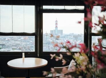 新潟駅徒歩3分！にぎわう万代エリア♪
オススメの観光名所など
お客様との会話も楽しみのひとつです★
