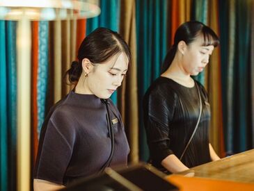 ≪THE CONDER HOUSE≫
感性織りなす美しき社交場で働いてみませんか？
