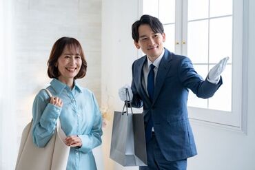 AMUSE株式会社　※勤務地：虎ノ門ヒルズ周辺 虎ノ門ヒルズ駅から徒歩3分！
人気駅での勤務になるので、
仕事終わりに買い物なども楽しめます♪