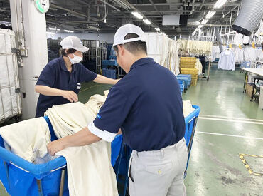 未経験OK！洗濯物をたたんだり、
分けたりするのが得意な方にぜひ◎
同じ種類の作業着ばかりで覚えやすい！