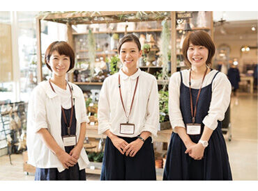 アミング大津瀬田店 学生さん～主婦(夫)さんまで…
幅広い世代の方を歓迎します！！
資格や、経験は一切不問です♪
