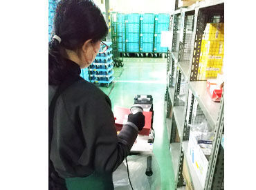 ピップ物流株式会社 埼玉物流センター モクモク作業でしっかり稼げる♪
扶養内で働きたい方にもオススメ！
≪子育てスタッフ活躍中≫