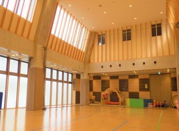 児童館と学童が一緒でメリットたくさん♪
近所に畑もあって活動の幅も広がります☆
