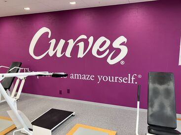 「自分の時間ができたから色んな人と関わりたい」
という理由の応募も歓迎♪
フレンドリーなお客様が多く楽しく働ける環境です＊