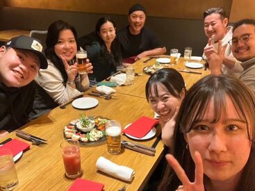 鉄板焼き　よしむら ＜高い定着率♪＞
大学1年から卒業まで働いてくれる方も！
働きやすさは抜群です！
正社員登用もやっています◎