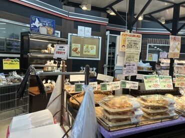 ヤマナカ　松原店 ＼30~60代の女性スタッフ活躍中／
子育てや家庭と両立できる職場です◎