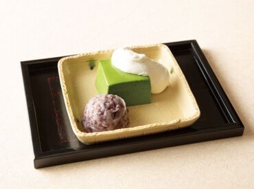 老舗甘味処「紀の善」（7月18日OPEN） ＼オープニングスタッフ募集／
15日毎のシフト提出でシフト柔軟◎
フリーターさん大歓迎です！
《正社員登用あり》
