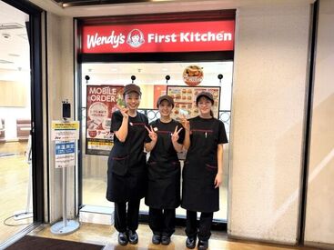 バーガーもパスタもサラダも社員割引でお得にGET★
食費の節約にもGOOD！