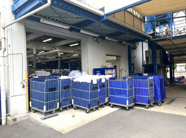 「いきなり面接は…」という方には職場見学OK！
実際の作業風景を見て、スタッフさんと話もできます。