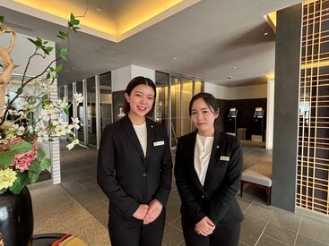 バイトデビュー/接客未経験さんも大歓迎!経験ゼロからスタート
→社員へのステップUPも目指せます☆