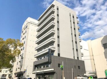ホテルリブマックス 広島平和公園前（リブマックスグループ） 業務は先輩スタッフがイチから丁寧にお教えするので、
ホテル勤務が初めての方も安心してスタートできます♪