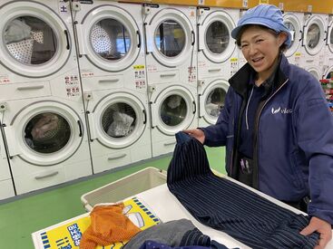 主婦（夫）さん大活躍中！
勤務時間は柔軟に考慮してくれるので働きやすいです◎
