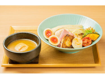 ちょっと単価高めのオシャレ店♪
とっても美味しいまかない補助あり◎
食費節約にもなります！