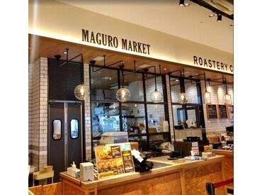 ★美味しさ勝ち確?!★
マグロポキ・サーモンポキ・シュリンプポキなど
色とりどりのポキボウルをお客さまにお届け!