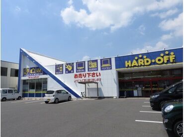 ハードオフ岡山野田店 ＼シフトは自由自在！／
「夕方まで」「10時～」など
ライフスタイルに合わせて働けます♪