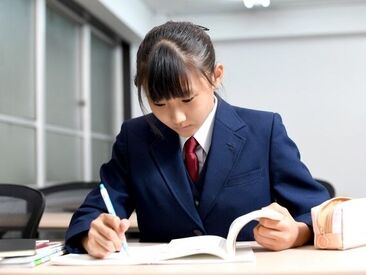 ≪同世代のバイト仲間も作れる!≫
勤務先は一都三県にあります!
かけもちも可能なのでご相談下さい◎