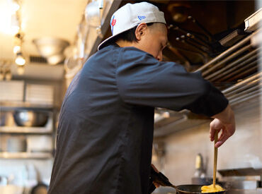 オシャレな店内や料理・美しい景色で人気のMERCER BRUNCH
その系列店で私たちと一緒に働きませんか？