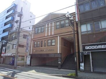 優しい先輩ばかりなのでご安心を◎
まずはお気軽にご応募ください！