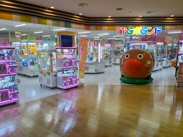 パラボランド上尾ショーサンプラザ店 パラボランド上尾ショーサンプラザ店で夏に向けての大募集開始！
お気軽にご応募ください‼
髪色自由！自分らしく働けます！