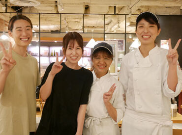 \料理って楽しい♪/
そう思えるバイト先です◎
キッチンが初めての方も大歓迎◎