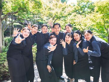 \バイトデビュー歓迎/
"SNS映え"も間違いなし!
10代~20代若手スタッフ活躍中★
≪短期単発OK≫