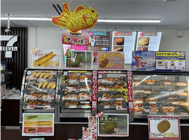 セブン-イレブン 加須旗井西店 完全週休2日制で、固定シフトもOK。
シフトは自己申告制なので日勤、夜勤などあなたのライフスタイルに合わせて働けます。