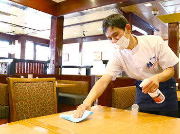 ふく福　出水店 ＼高校生～シニアさんまで大歓迎／
それぞれそ生活スタイルに合わせて働くことが可能◎
働き方は何でも相談OK!!