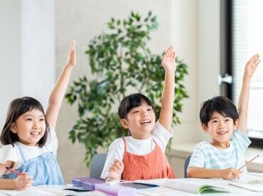 特定非営利活動法人キッズドア・ラーニングラボすみだ 子どもたちとの交流だけでなく
運営方針を考えたり
振り返りMTGにも参加できます◎
環境づくりに興味のある方は必見です★
