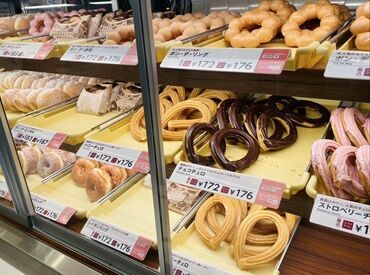 正社員登用制度あり！
アルバイトからのキャリアアップを
目指したい方にもおすすめ★
安定して長く働くことも可能です◎
