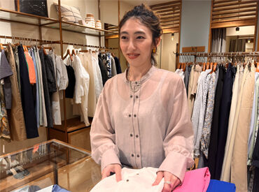 Te chichi ピオレ明石 販売スタッフ未経験の方でも大丈夫★
お客さまとの会話が盛り上がると、
とてもうれしい気持ちになりますよ◎
