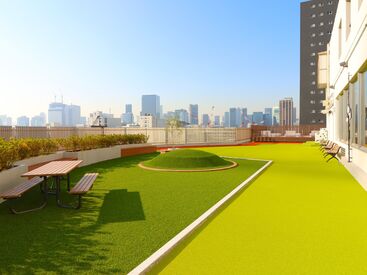 【綺麗な職場♪】
リニューアルオープンしたばかりの施設なので、とっても綺麗！
働く環境もバッチリです！！