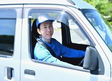 株式会社カラフル／R189 未経験の20～50代活躍◎
中型・大型免許を持つ40～50代のベテランも
心機一転、新たな派遣先で活躍しています*
※イメージ画像
