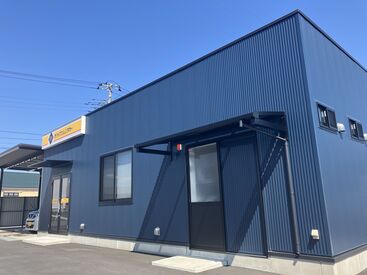 オリックスレンタカー伊勢崎店 未経験から“正社員”を目指せるチャンス！
事務作業がメインのお仕事です♪