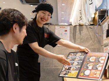 河童ラーメン本舗 天理店 ラーメンにこだわっているので
メニュー数はそこまで多くありません♪
覚えることが少ないのでスグに慣れることができるハズ！