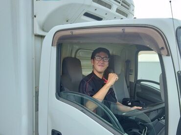 すぎもとミート販売株式会社 車の運転が好きな方大歓迎♪
未経験でも普通免許があれば大丈夫！
ルートも固定なので安心です♪