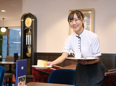 週2・4h~OK!授業前後で短時間だけ入る学生さん、昼はバイト&夜はバンド練習のフリーターさんなど様々在籍★