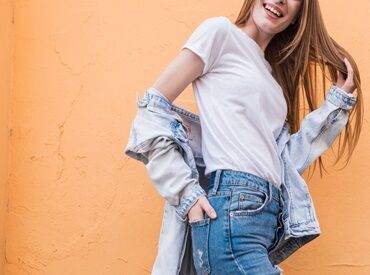 ファッション人材リンク株式会社【FJL】 ﾟ*｡☆ NEWスタッフ募集 ☆。*ﾟ
人気ブランドで勤務のチャンス♪
オシャレ出来る職場
嬉しい社販割引購入アリ♪