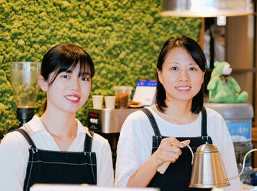InnoBase オフィスビル内の店舗なので、
お客様は社員の方がほとんど◎
メニューはドリンクのみなので
難しい作業はありません♪*.゜