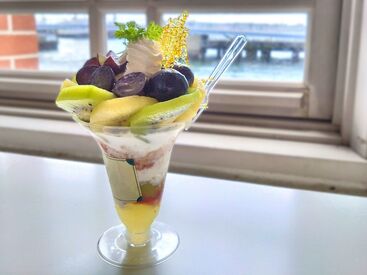 \オンライン面接でサクッと☆/
履歴書不要で、家で面接可能なので楽チン♪
リラックスして話せますよ!