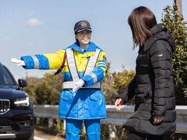 サンエス警備保障株式会社　※勤務地：大阪府枚方市池之宮1-24-40 ＼未経験大歓迎♪／
ほぼ9割が未経験スタート！
事前に丁寧な研修があるので安心◎