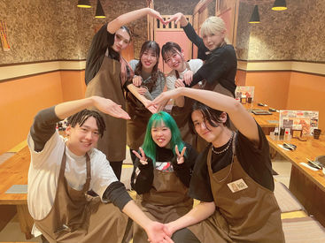 \スタッフ大募集/
履歴書不要で楽ちん♪
面接は15分程で、
いつもの服装でお越しください★
※姉妹店の写真です