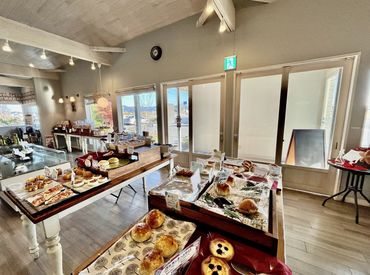 boulangerie GARBO(ブーランジュリー ガルボ) スタッフはほぼ全員が未経験スタート！
だからみんな親身になって相談に乗ってくれます♪
とっても温かく和やかな雰囲気です★