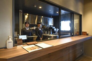アルピナBI株式会社 志賀高原 ＼ココだけの特別なスタッフ特典♪／
ロープウェイ・リフト・レンタル利用料などが無料！
お仕事終わりの楽しみにもなりますね◎