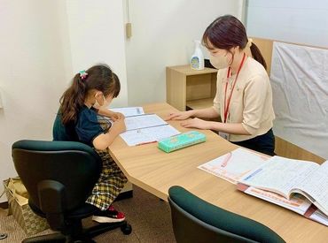 トライプラス　雑色校 先生1名に対して、最大でも生徒は2名まで♪
一人ひとりのペースに合わせて◎
