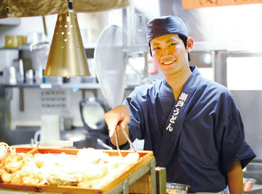 瀬戸内製麺　イオンモール秋田店 初めてからスタートした方がほとんど♪
「家でも天ぷらをつくって家族に喜ばれています」というSTAFFも！