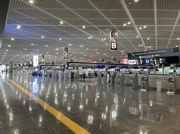 ▼20~40代の幅広い年代の男女活躍中!
空港が好き、軽作業など裏方作業が好き、
安定して稼ぎたい方など…応募理由もそれぞれ♪