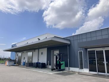 加工用の資材は海外からの直輸入♪
有名企業向けに加工・販売するお仕事です＊*
ご友人と一緒の応募も大歓迎！